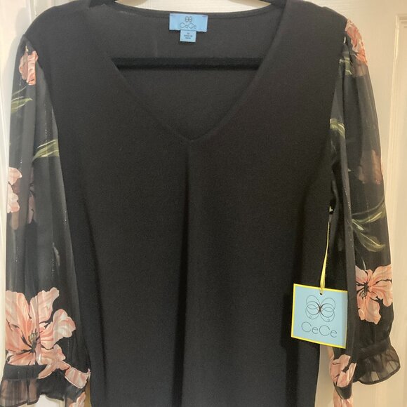 Women's CeCe tops Sz M - Picture 2 of 6